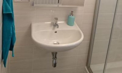 VÝSTAVBA PREDAJNE MODEL „S“