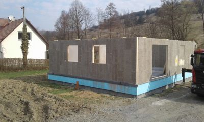 VÝSTAVBA RD V HUSLENKÁCH