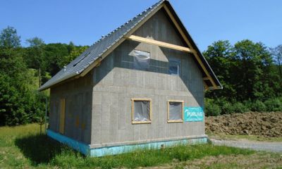 VÝSTAVBA RD V HUSLENKÁCH