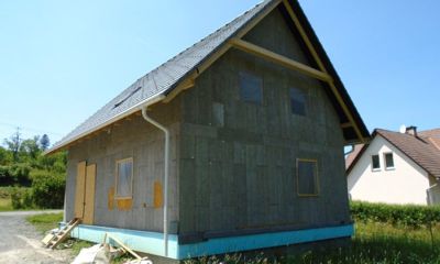 VÝSTAVBA RD V HUSLENKÁCH