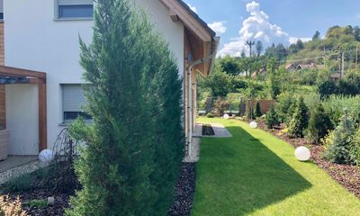 VÝSTAVBA RD V HUSLENKÁCH