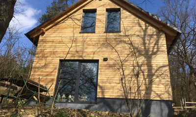 VÝSTAVBA CHATY V LUČINE