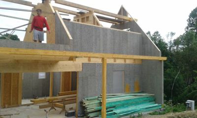 VÝSTAVBA RD V LUŽNEJ PRI VSETÍNE