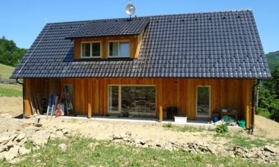 VÝSTAVBA RD V LUŽNEJ PRI VSETÍNE