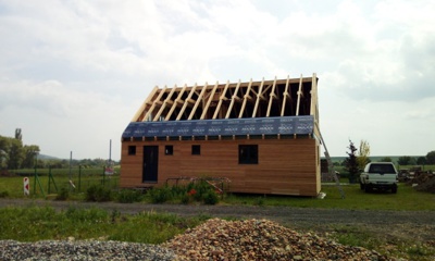 Modulárny dom so sedlovou strechou