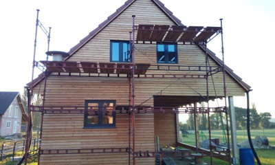 Modulárny dom so sedlovou strechou